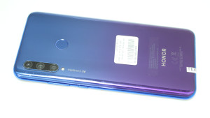 Мобільний телефон Honor 10i 4 / 128Gb (HRY-LX1T)