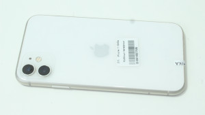 Мобильный телефон iPhone 11 64GB