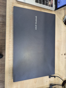 Ноутбук ASUS M1402IA