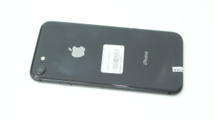Мобільний телефон iPhone 8 64Gb