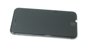 Мобільний телефон iPhone 8 64Gb