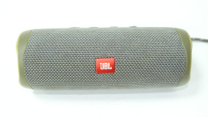 Портативная акустика JBL Flip 5