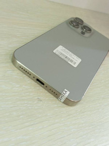 Мобильный телефон iPhone 15 Pro Max 256GB (eSim)