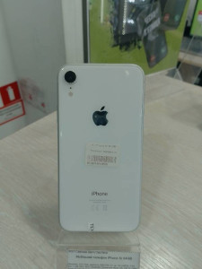 Мобильный телефон iPhone Xr 64GB