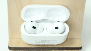 Bluetooth гарнитура Apple AirPods Pro 2nd generation A2968 (A3047, A3048)