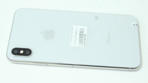 Мобильный телефон iPhone XS Max 64GB