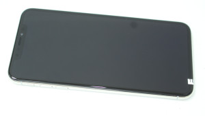 Мобильный телефон iPhone XS Max 64GB