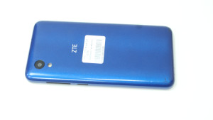 Мобильный телефон ZTE Blade L8 1/16GB