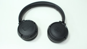 Bluetooth гарнітура JBL Tune500BT