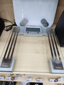 Весы напольные Saturn ST-PS1240