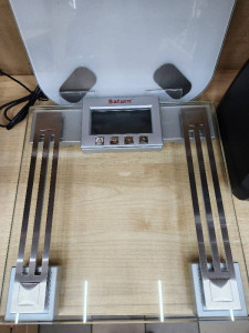 Весы напольные Saturn ST-PS1240