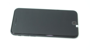 Мобільний телефон iPhone SE 2020 64GB