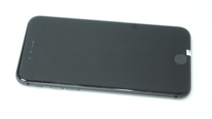 Мобільний телефон iPhone 8 64Gb