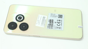 Мобильный телефон Infinix Smart 8 2/64GB