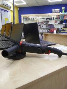 Болгарка Dnipro-M GL-125S