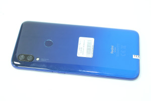 Мобильный телефон Xiaomi Redmi 7 3/32GB