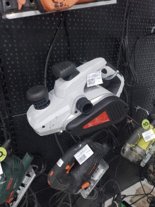 Электрорубанок Уралмаш РЭ 1450