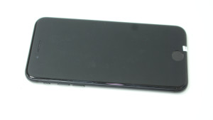 Мобільний телефон iPhone SE 2020 64GB