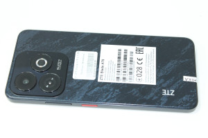 Мобильный телефон ZTE Blade A75 4/128GB