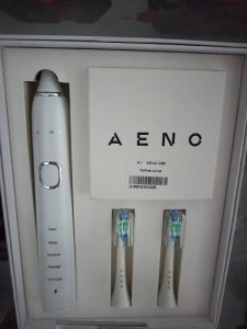 Зубна щітка Aeno DB5