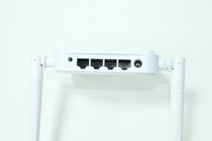 Wi Fi роутер Tenda N301