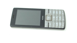 Мобильный телефон Nomi i280