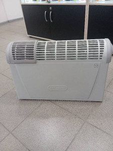 Обігрівач DeLongi HS20F