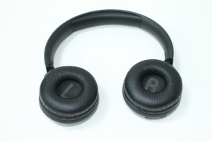 Bluetooth гарнитура JBL Tune 500 Bt