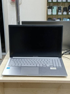 Ноутбук ASUS Vivibook 15 X1504V