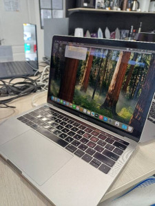Ноутбук Macbook Pro 2019 13" CORE I7/16/1TB