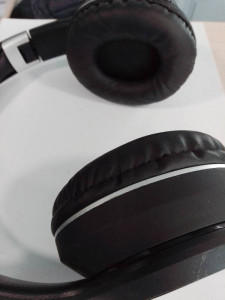 Bluetooth гарнитура TORNADO