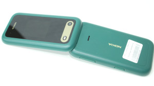 Мобильный телефон Nokia 2660 Flip