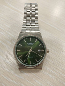 Кварцевий годинник Casio Quartz