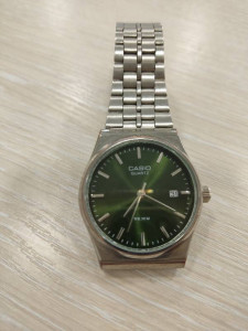 Кварцевий годинник Casio Quartz