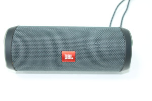 Портативна акустика JBL Flip Essential 2