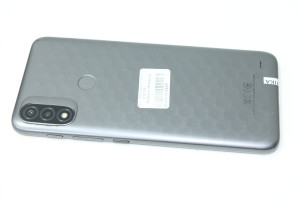 Мобильный телефон Motorola Moto E20 2/32GB