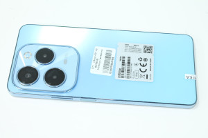 Мобильный телефон Infinix HOT 40 8/256GB