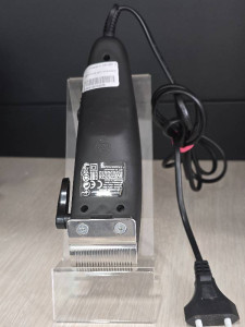 Машинка для стрижки Maestro MR657C