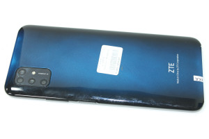 Мобильный телефон ZTE Blade V2020 Smart 4/128
