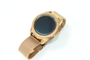 Смарт часы Samsung SM-R810 Galaxy Watch 42mm