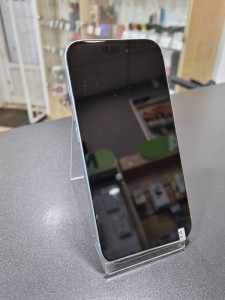Мобильный телефон iPhone 15 256GB
