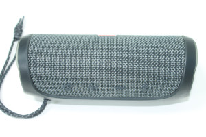 Портативная акустика JBL Flip Essential 2