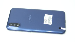 Мобільний телефон Samsung A015 Galaxy A01 2 / 16GB