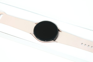 Смарт часы Samsung SM-R860 Galaxy Watch4 40mm