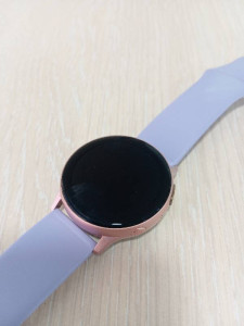 Смарт годинник Samsung SM-R830 Galaxy Watch Active2