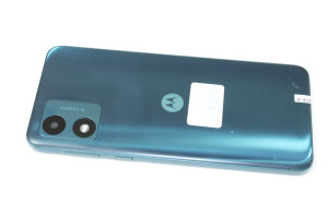 Мобильный телефон Motorola E13 2/64GB