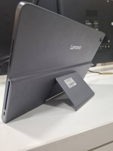 Tablet Lenovo Tab плюс 8/128GB Wi-Fi