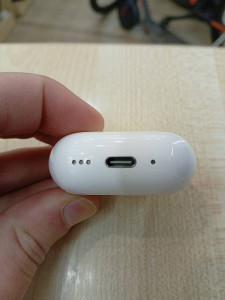 Bluetooth гарнитура Apple AirPods 4 ANC A3059 (A3055,A3056)