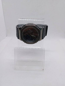 Часы электронные Casio G-Shock 5611