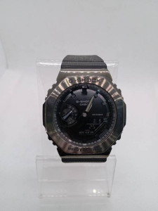 Часы электронные Casio G-Shock 5611